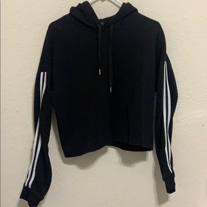 Cropped hoodie